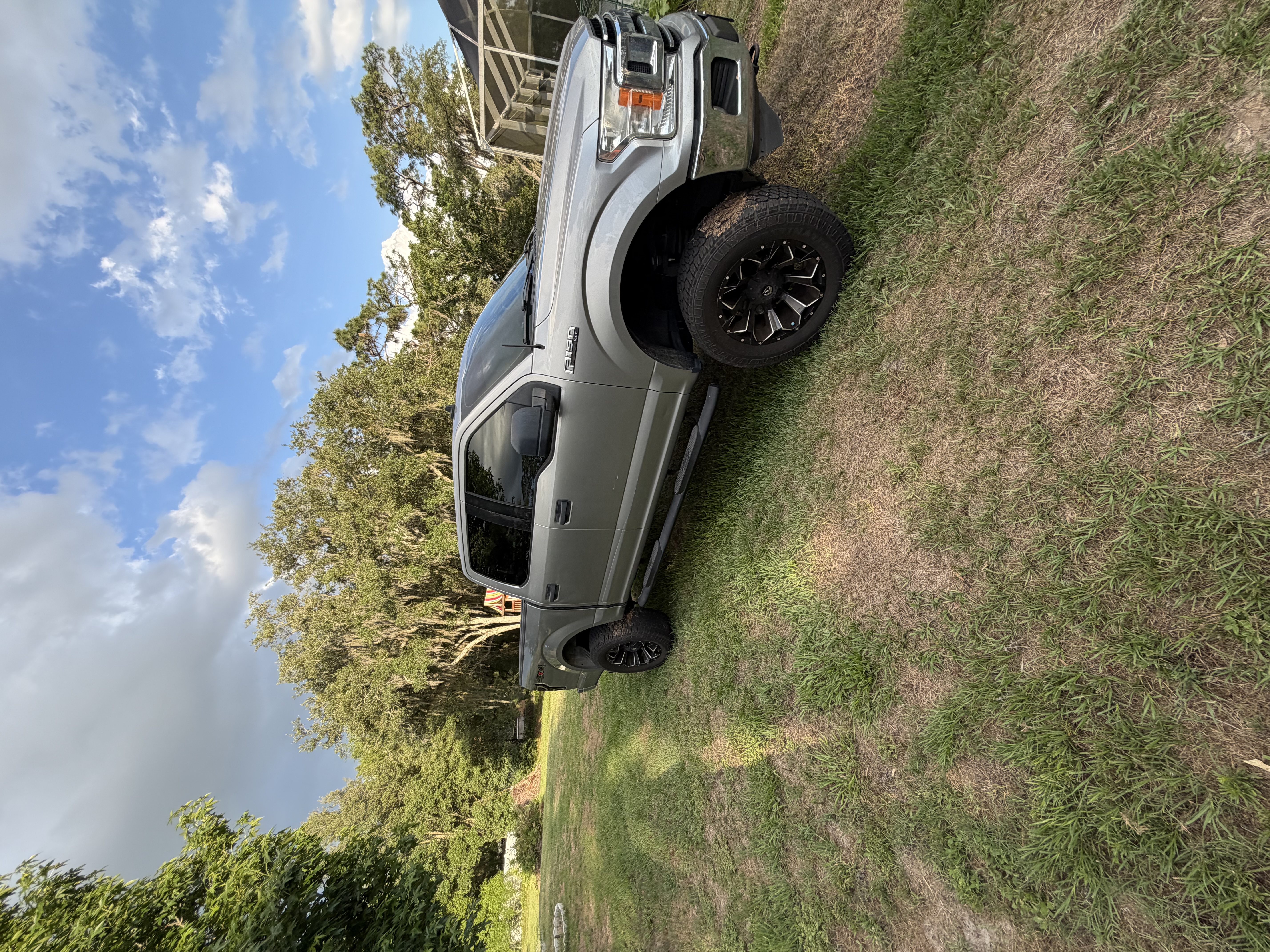 Used 2020 Ford F150 XLT w/ Trailer Tow Package AWD/4WD image 6