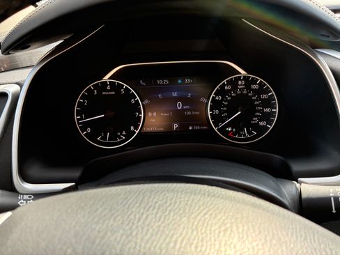 Used 2018 Nissan Murano Platinum image 12