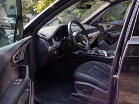 Used 2019 Audi Q7 2.0T Premium w/ Convenience Package image 17