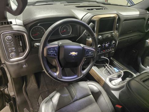Used 2020 Chevrolet Silverado 2500 High Country image 7
