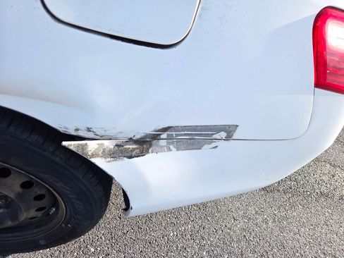 Used 2009 Toyota Camry LE image 6