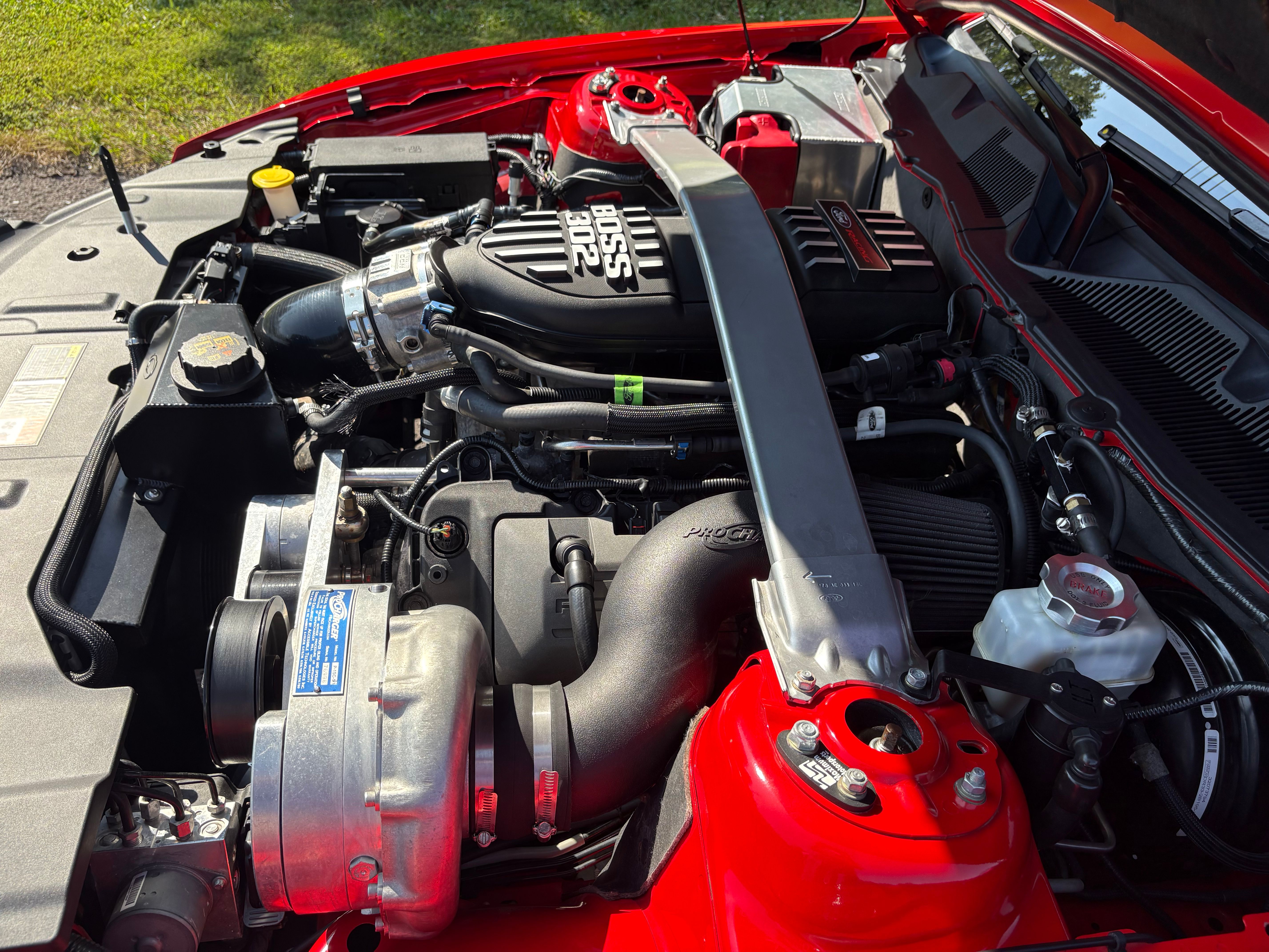 Used 2014 Ford Mustang GT RWD image 18