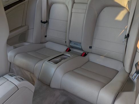 Used 2017 Mercedes-Benz E 400 Cabriolet image 12