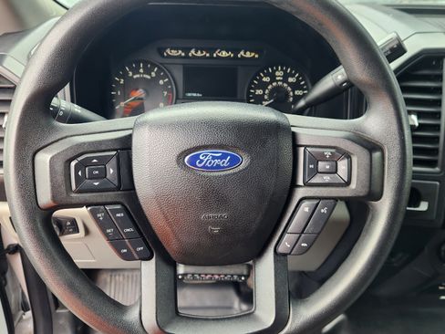 Used 2018 Ford F150 XL w/ Equipment Group 101A Mid image 15