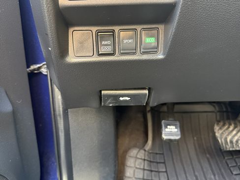 Used 2019 Nissan Rogue S w/ Special Edition Package image 23