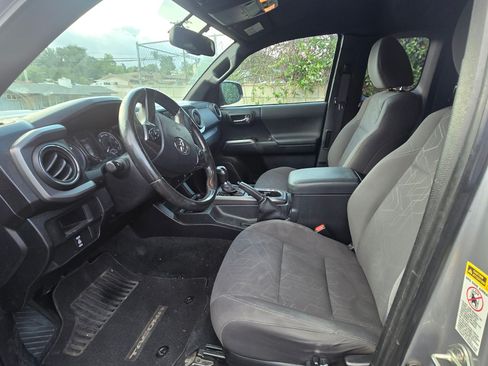 Used 2016 Toyota Tacoma TRD Sport w/ Towing Package RWD image 15