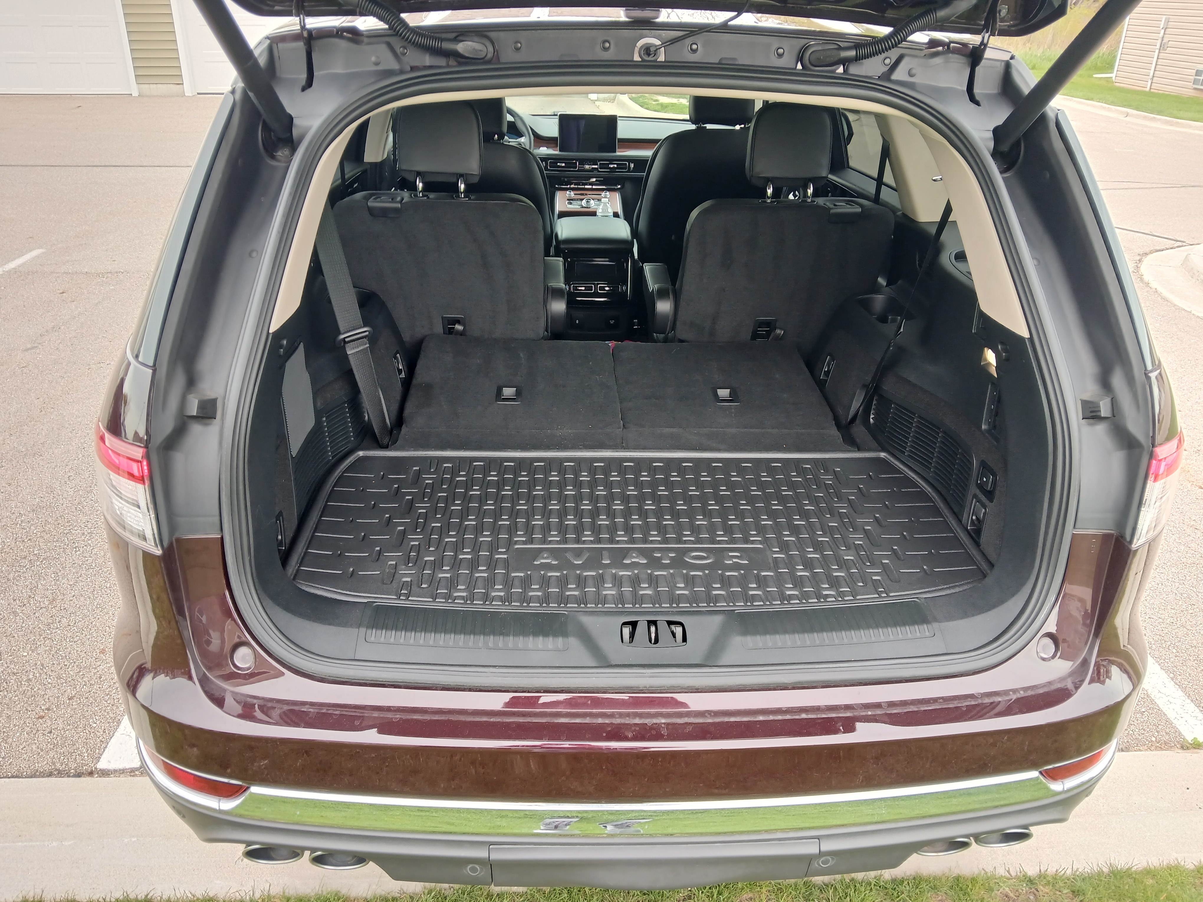 Used 2024 Lincoln Aviator Reserve w/ Elements Package Plus AWD/4WD image 6