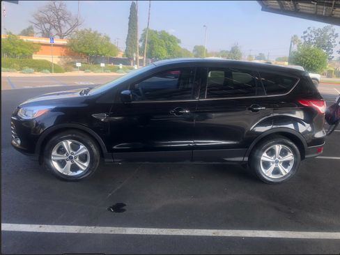 Used 2016 Ford Escape SE image 11
