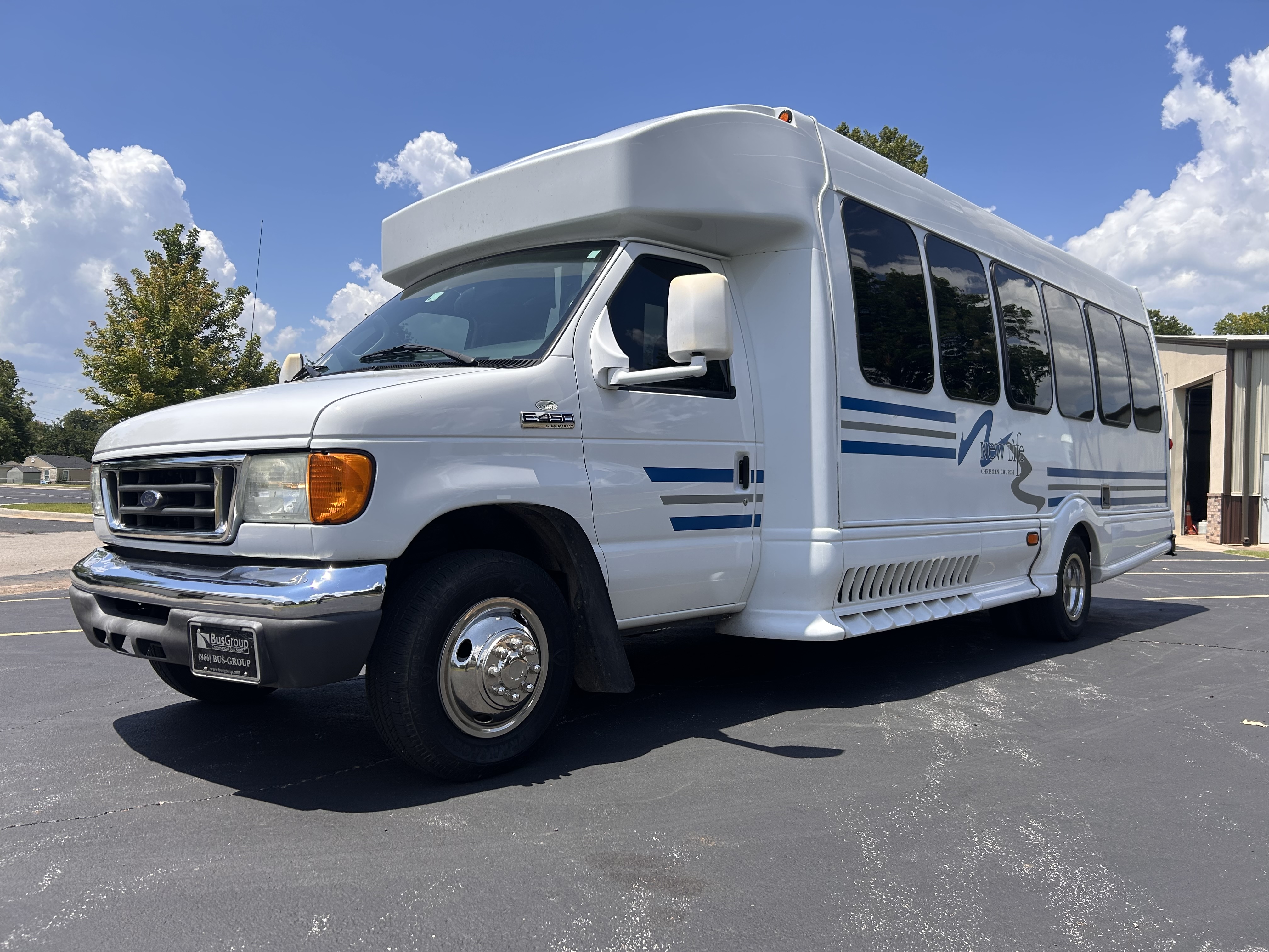 Used 2007 Ford E-450 and Econoline 450 RWD image 1