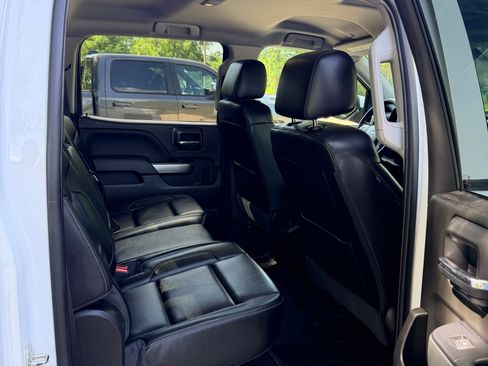 Used 2017 Chevrolet Silverado 1500 LT w/ All Star Edition RWD image 14