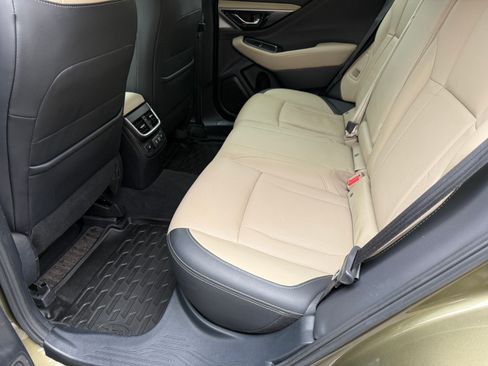 Used 2021 Subaru Outback Limited image 13