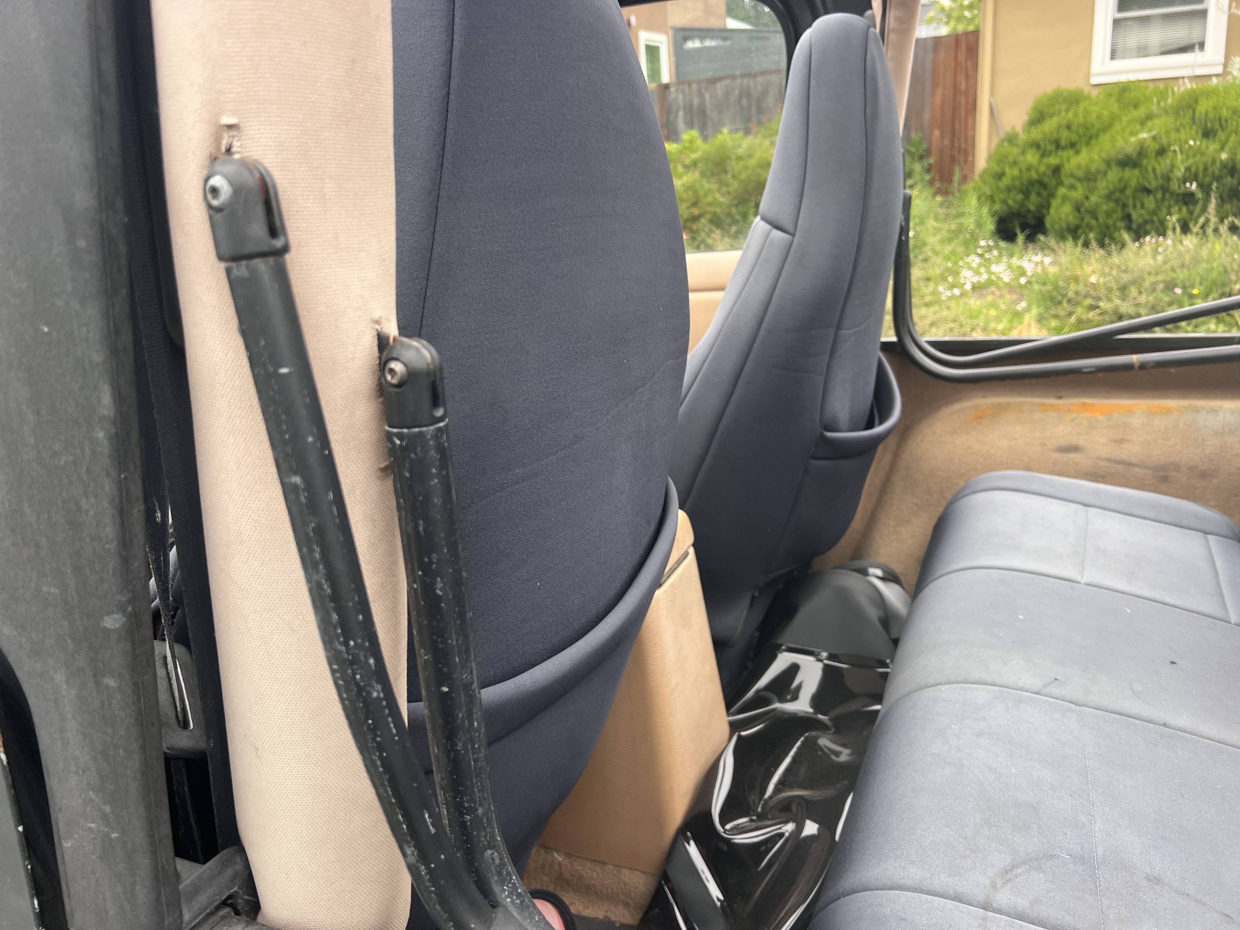 Used 1998 Jeep Wrangler Sahara AWD/4WD image 9