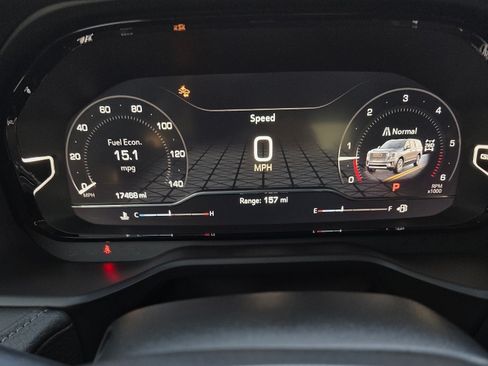 Used 2023 GMC Yukon Denali AWD/4WD image 13