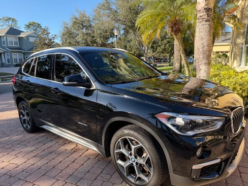 Used 2017 BMW X1 sDrive28i image 8