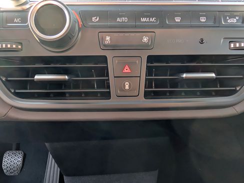 Used 2017 BMW i3 w/ Range Extender image 15