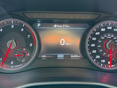 Used 2019 Genesis G70 3.3T Advanced w/ Sport Package AWD/4WD image 13