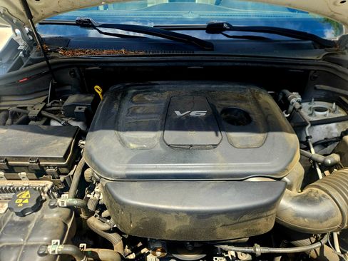 Used 2017 Jeep Grand Cherokee Overland RWD image 11