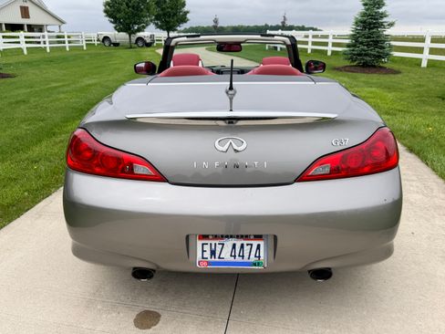 Used 2009 INFINITI G37 Convertible w/ Premium Pkg RWD image 12
