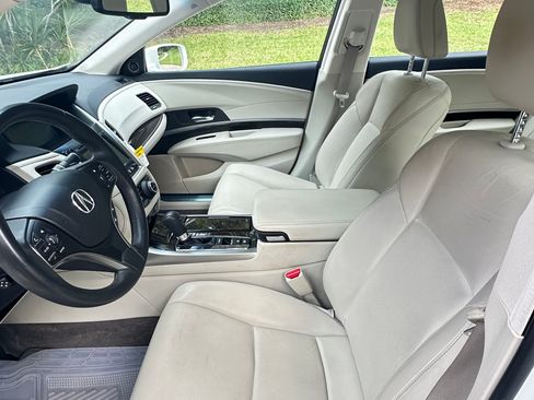 Used 2017 Acura RLX Technology Pkg Sedan 4D image 5