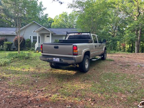Used 2002 GMC Sierra 2500 4x4 Crew Cab HD image 4