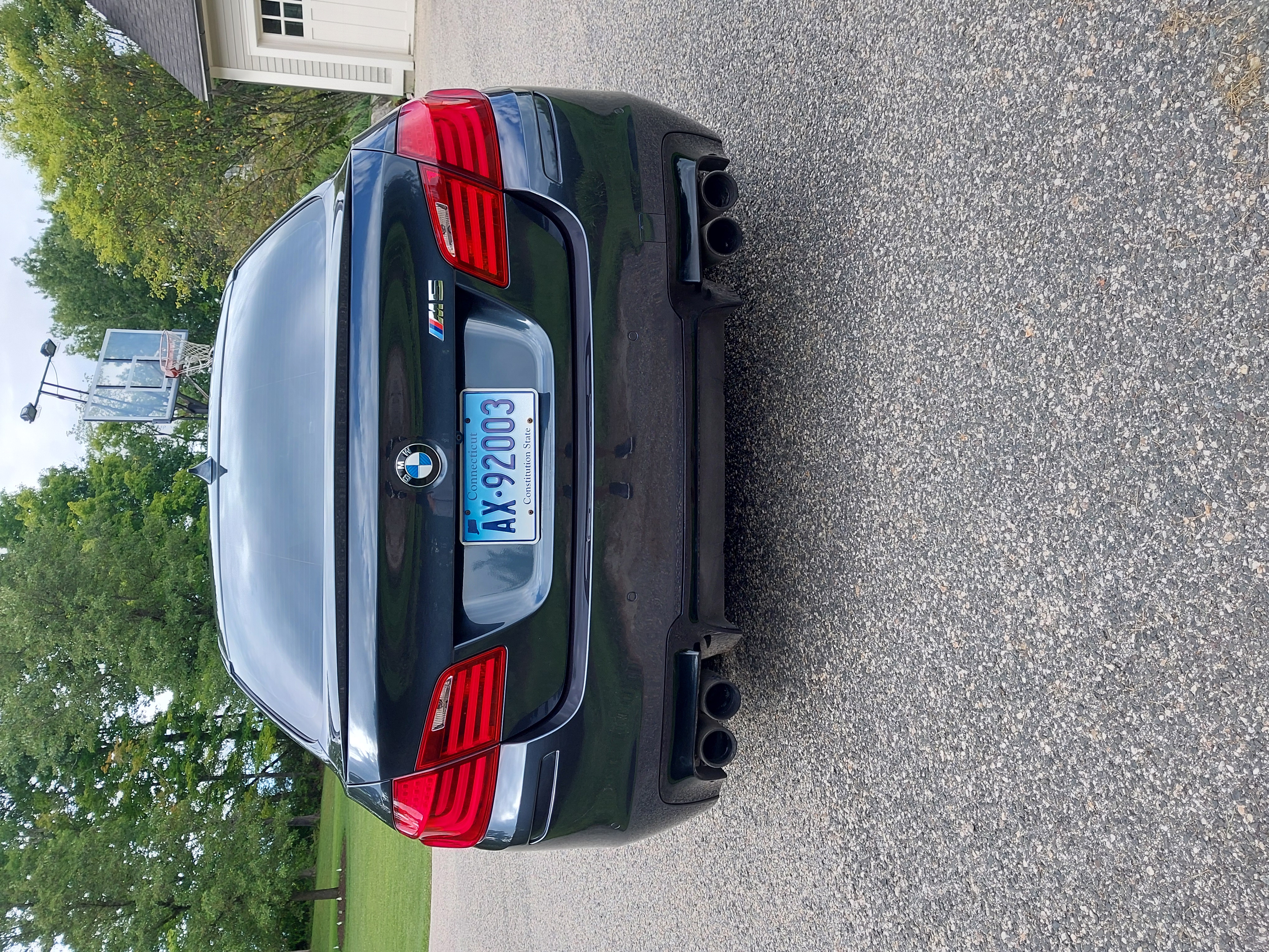 Used 2013 BMW M5 RWD image 6