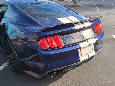 Used 2018 Ford Mustang Shelby GT350 w/ Electronics Package image 20