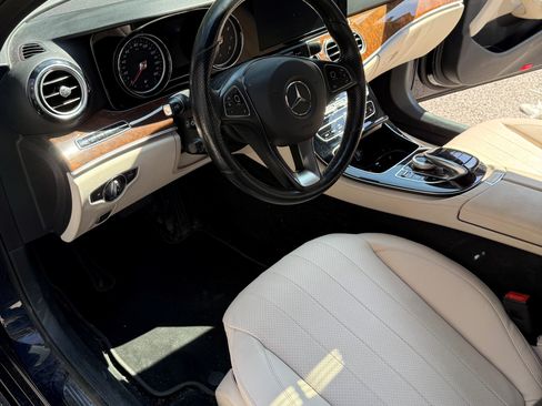 Used 2017 Mercedes-Benz E 300 E 300 4MATIC Sedan 4D image 5