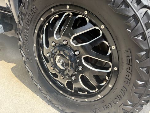 Used 2018 GMC Sierra 3500 Denali w/ Duramax Plus Package AWD/4WD image 14