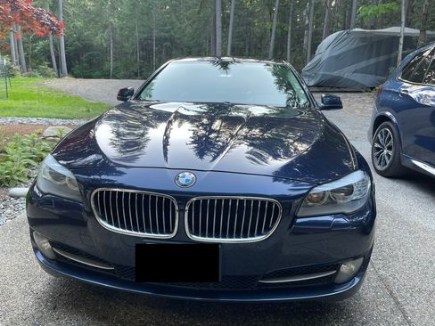 Used 2012 BMW 528i xDrive Sedan AWD/4WD image 1