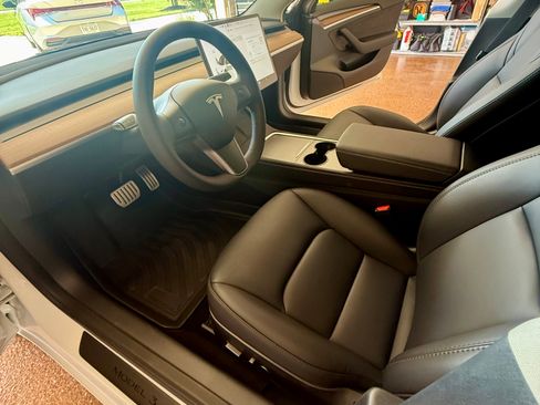 Used 2023 Tesla Model 3 Performance AWD/4WD image 6