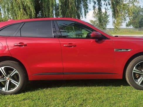 Used 2017 Jaguar F-PACE R-Sport AWD/4WD image 13