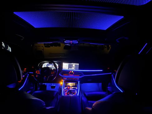 Used 2021 BMW X7 xDrive40i w/ M Sport Package image 31