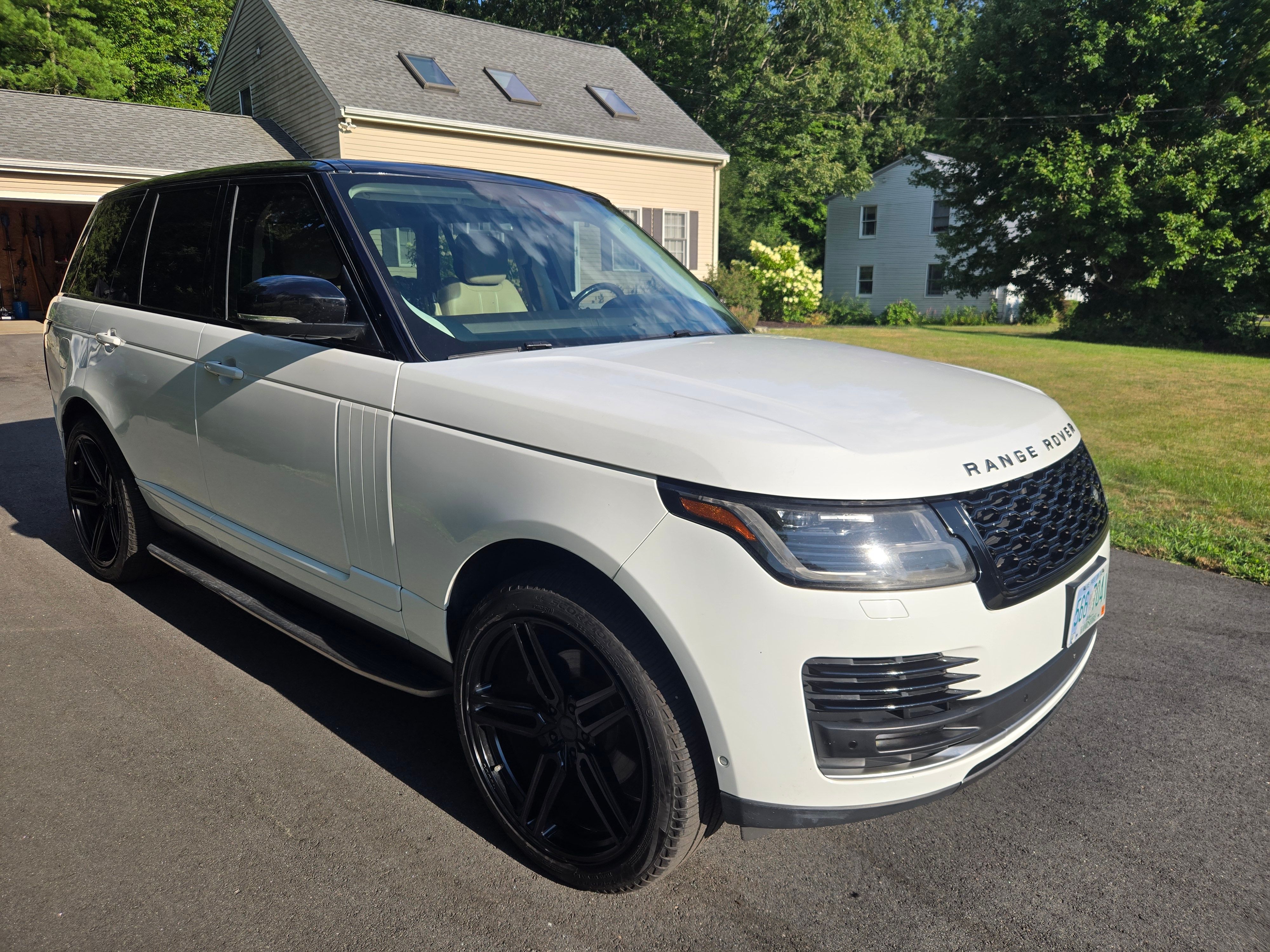 Used 2018 Land Rover Range Rover HSE AWD/4WD image 6
