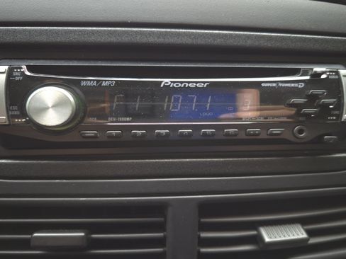 Used 2000 Jeep Grand Cherokee Laredo image 23