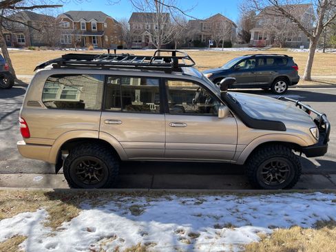 Used 2003 Toyota Land Cruiser AWD/4WD image 6