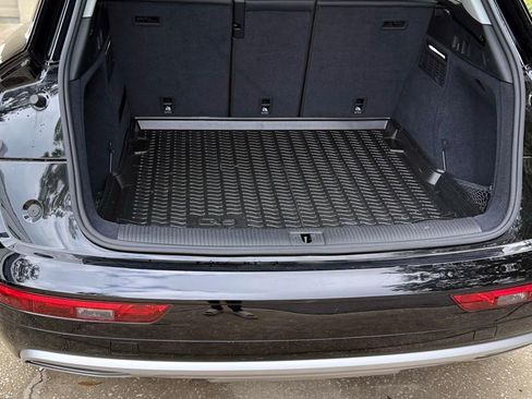 Used 2019 Audi Q5 2.0T Premium image 11