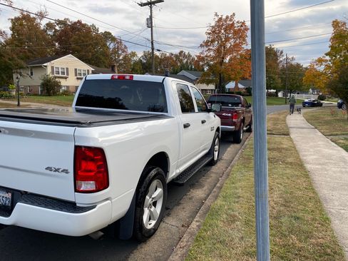 Used 2015 RAM 1500 Express image 5