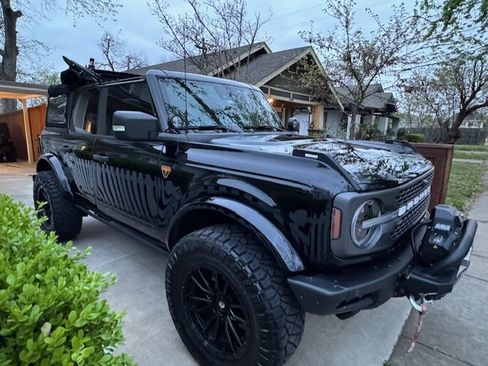 Used 2021 Ford Bronco Badlands image 4