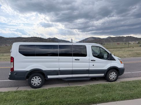 Used 2016 Ford Transit 350 XLT RWD image 2