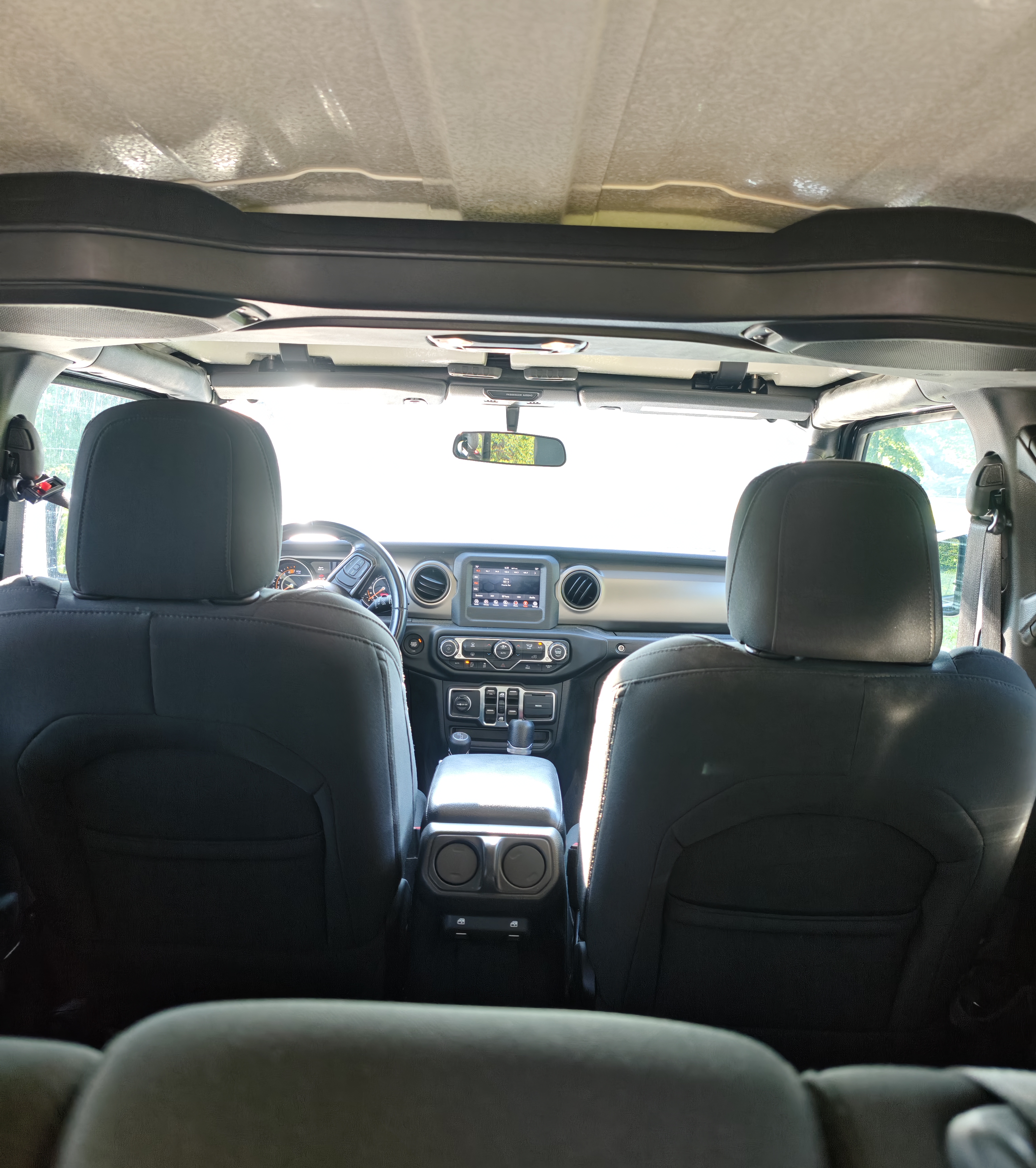 Used 2021 Jeep Wrangler Unlimited Sport AWD/4WD image 9