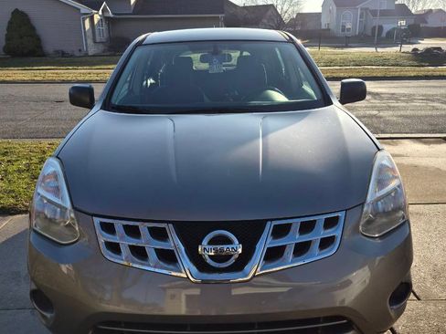 Used 2012 Nissan Rogue S image 1