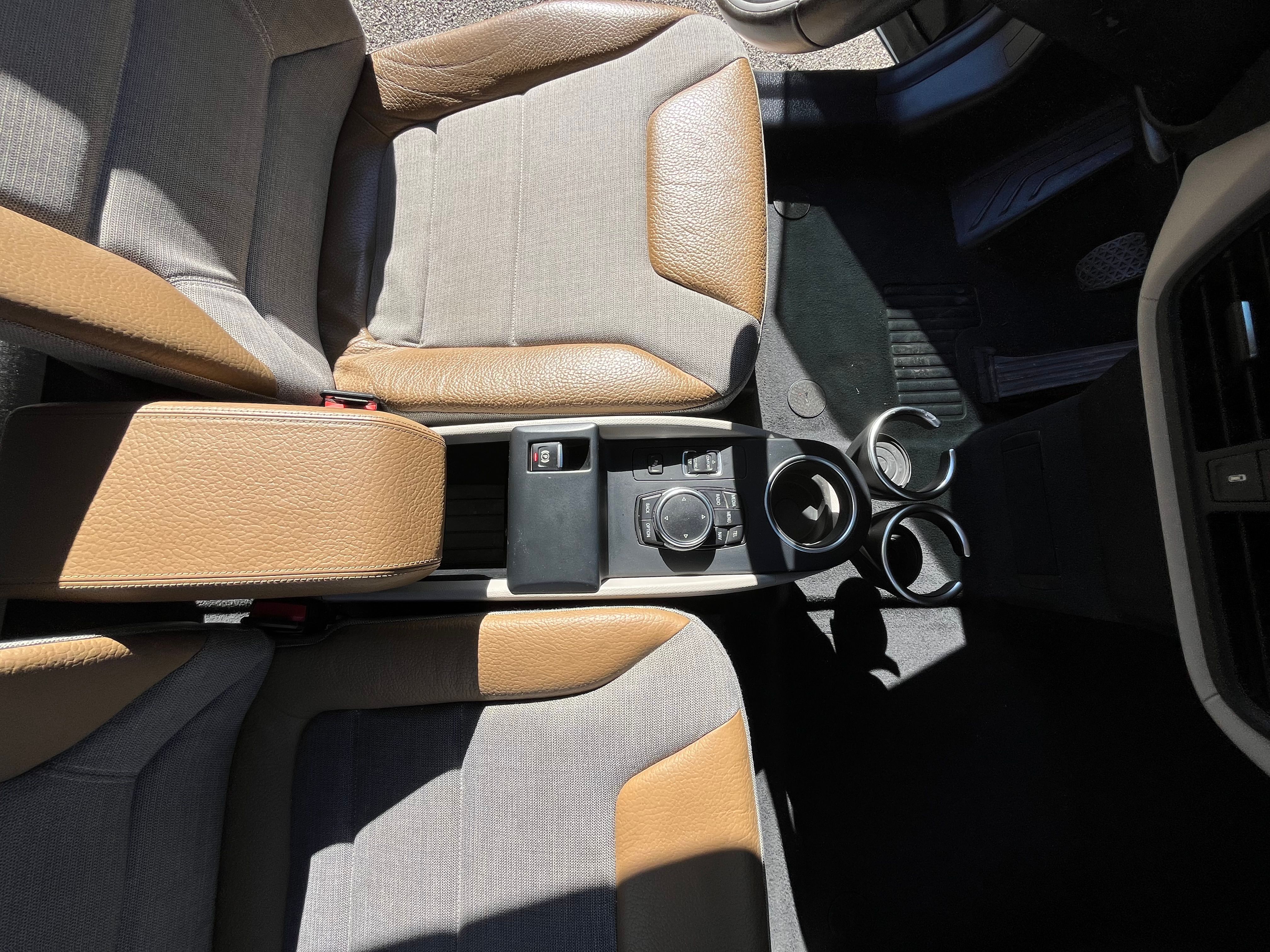 Used 2015 BMW i3 w/ Range Extender RWD image 29