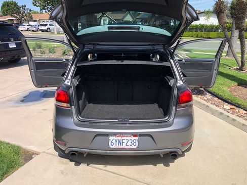 Used 2013 Volkswagen Golf 2-Door image 10