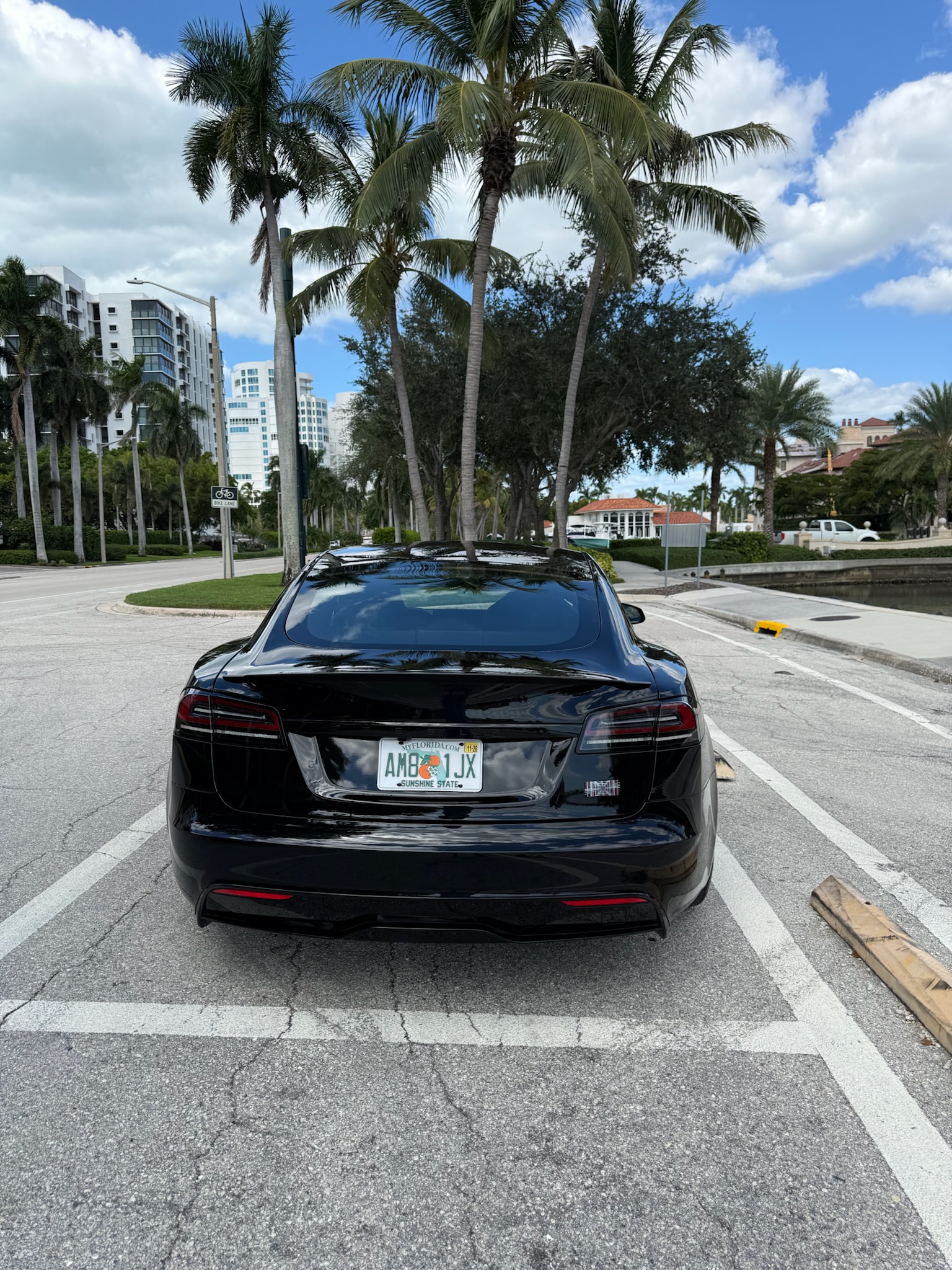 Used 2026 Tesla Model S Plaid AWD/4WD image 8