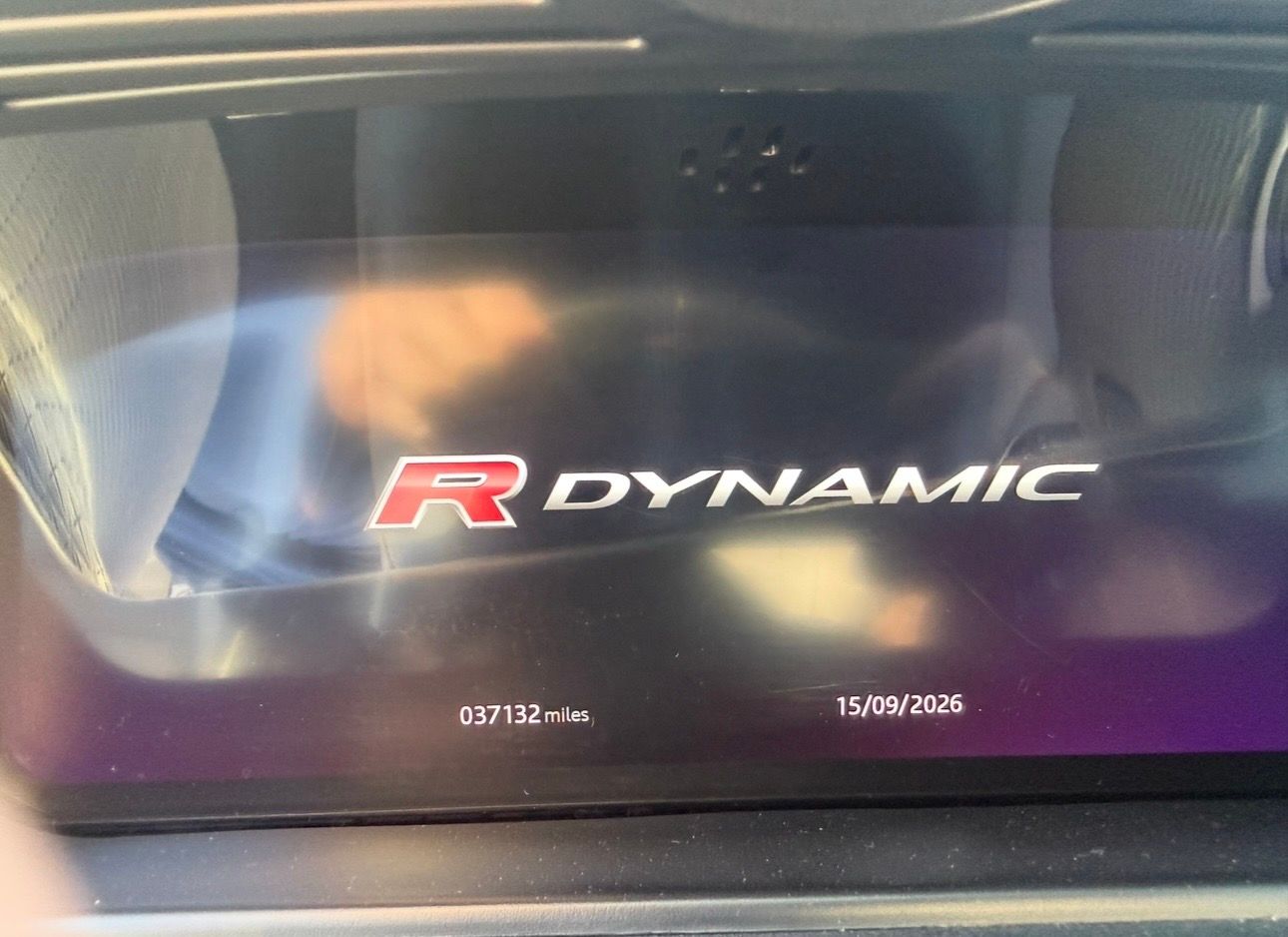 Used 2019 Land Rover Range Rover Velar R-Dynamic SE AWD/4WD image 13