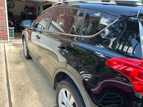 Used 2013 Toyota RAV4 Limited AWD/4WD image 4