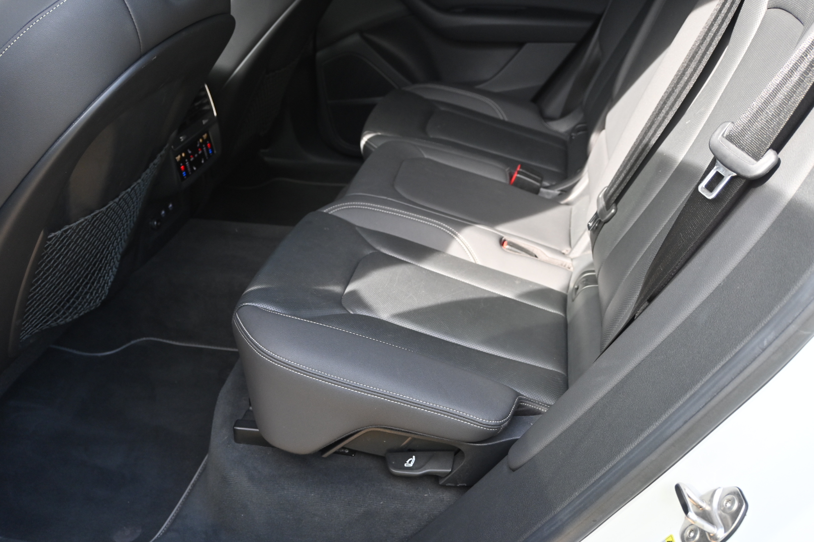 Used 2019 Audi Q8 Prestige AWD/4WD image 17