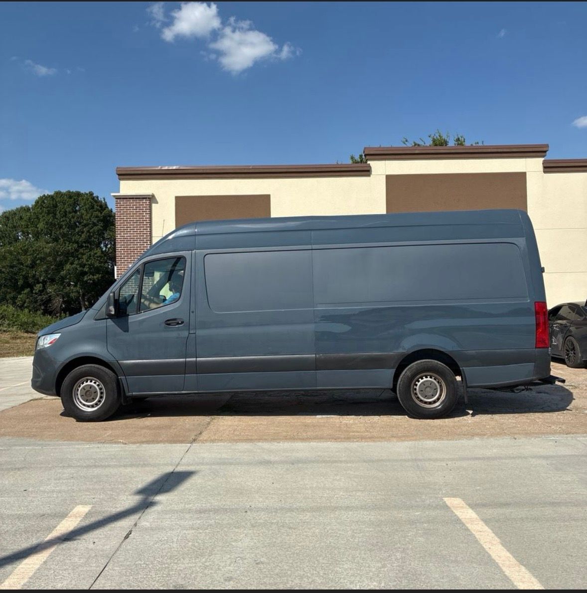 Used 2019 Mercedes-Benz Sprinter 170 image 6