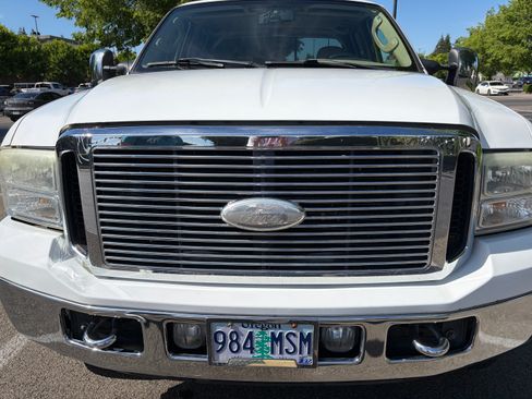 Used 2007 Ford F350 Lariat AWD/4WD image 1