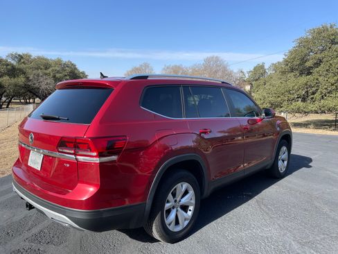 Used 2019 Volkswagen Atlas SE w/ Towing Package image 8